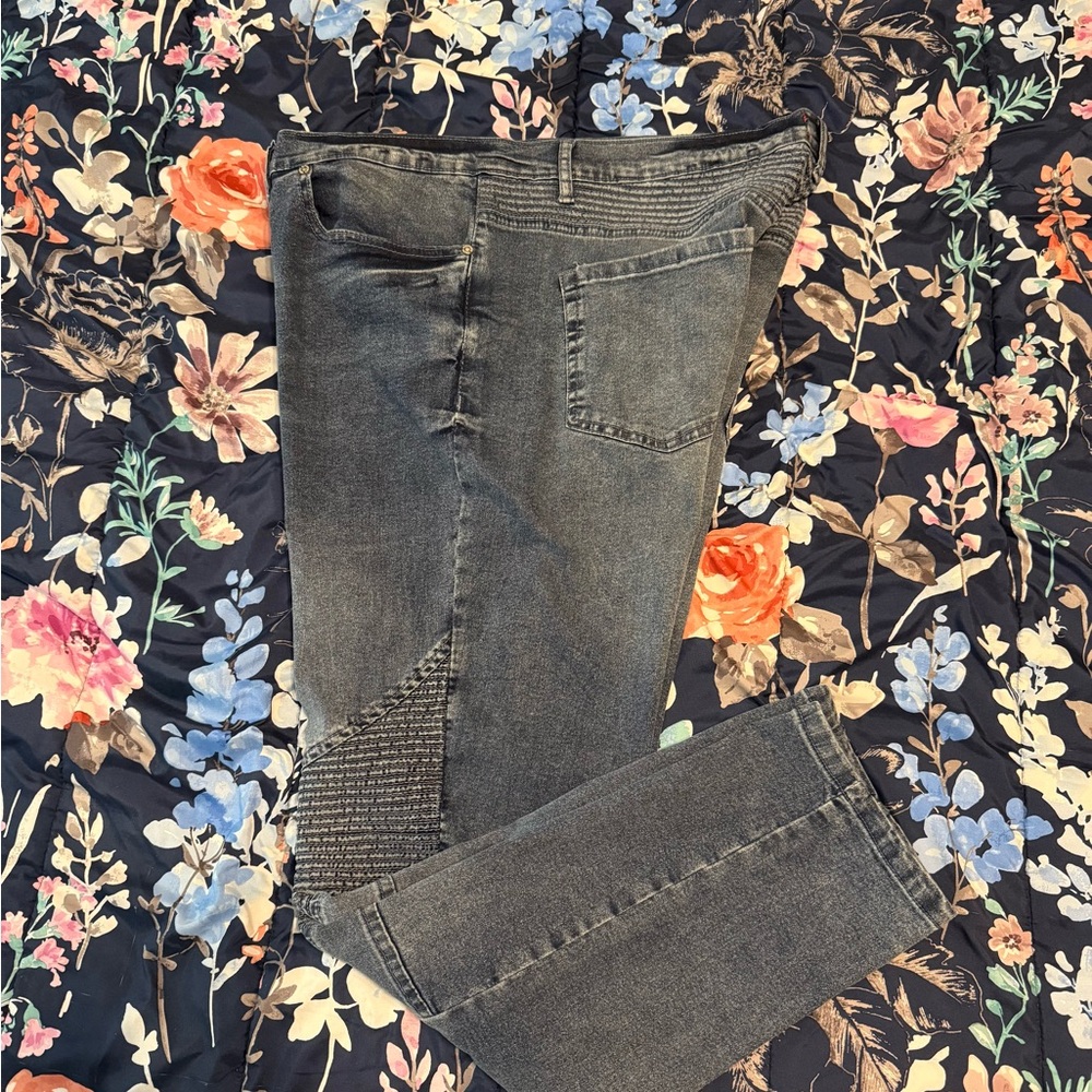 Men’s Denim Jeans Size 46x32